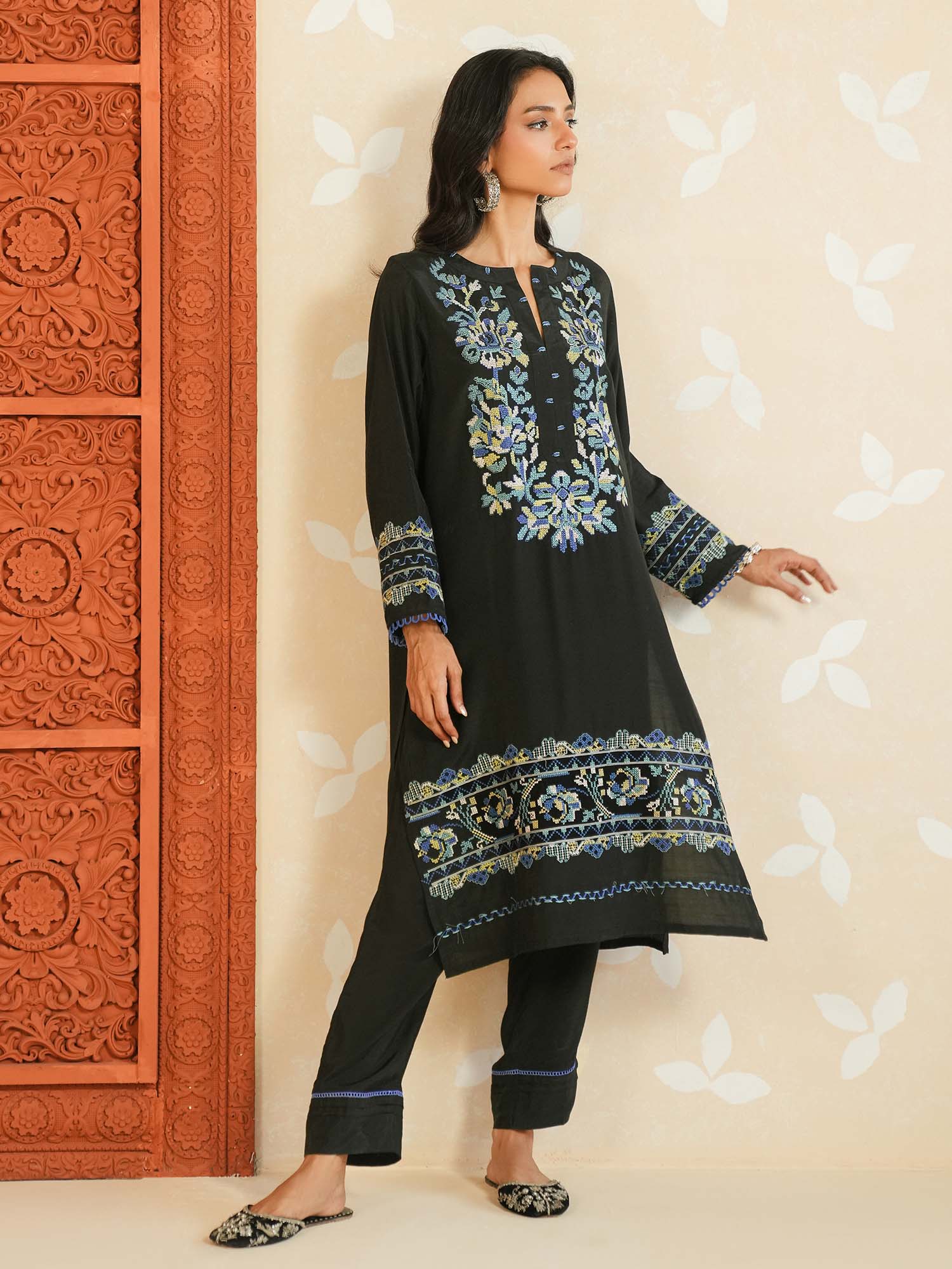 2-Piece Embroidered Set
