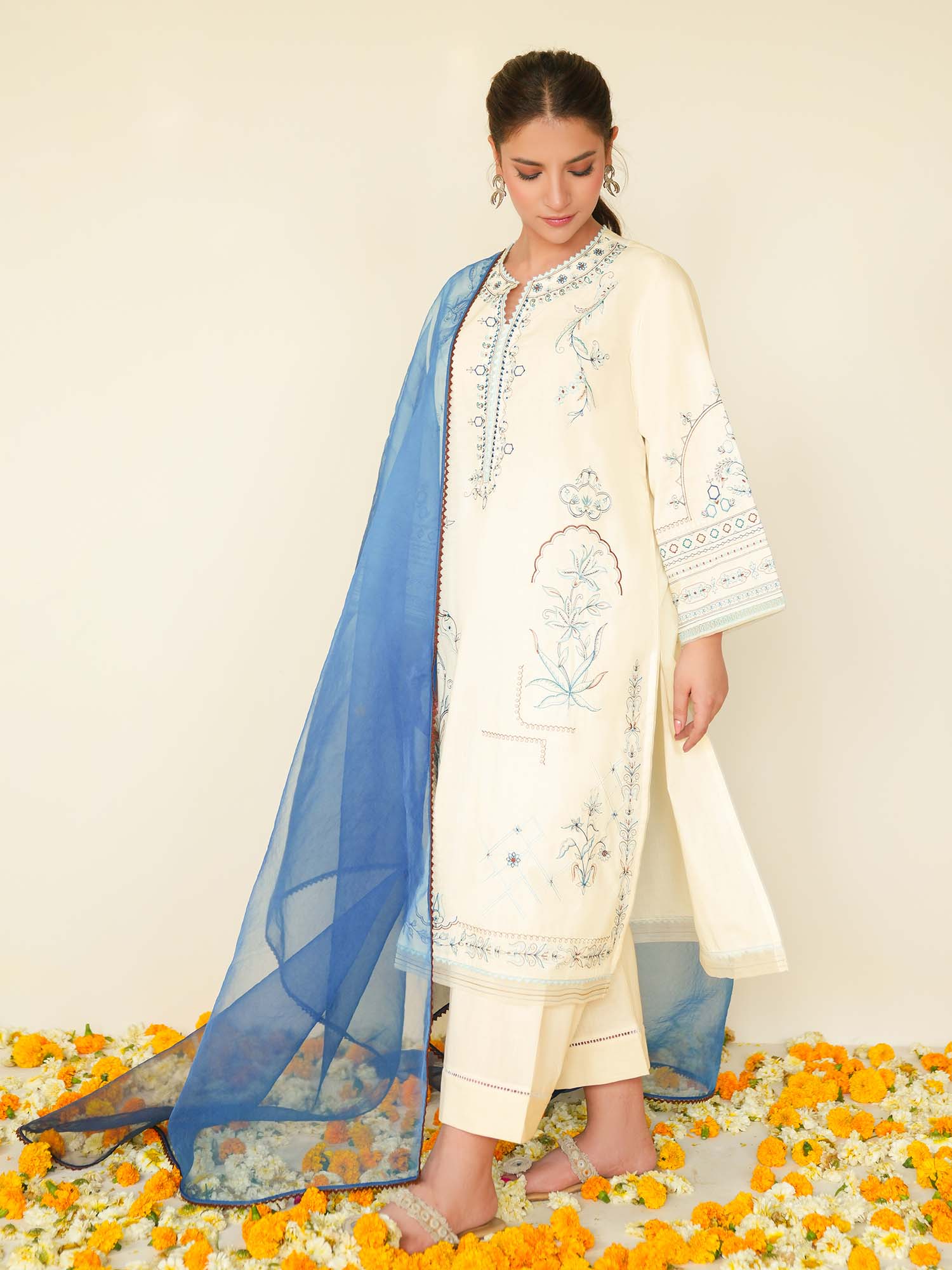 3-Piece Embroidered Set