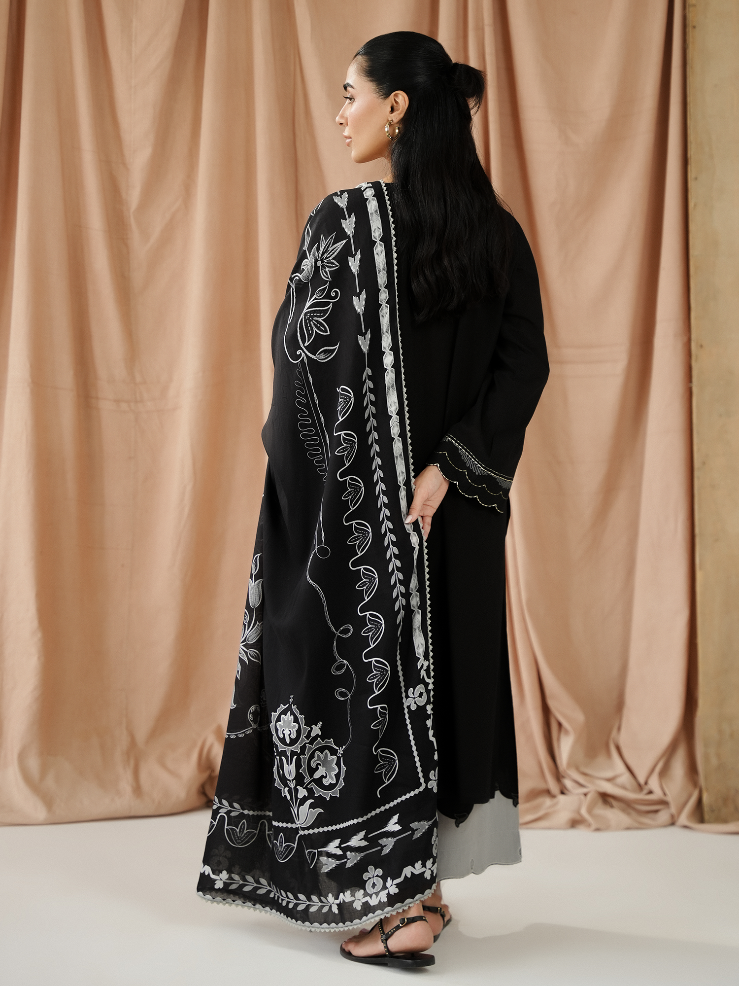 2-Piece Embroidered Set