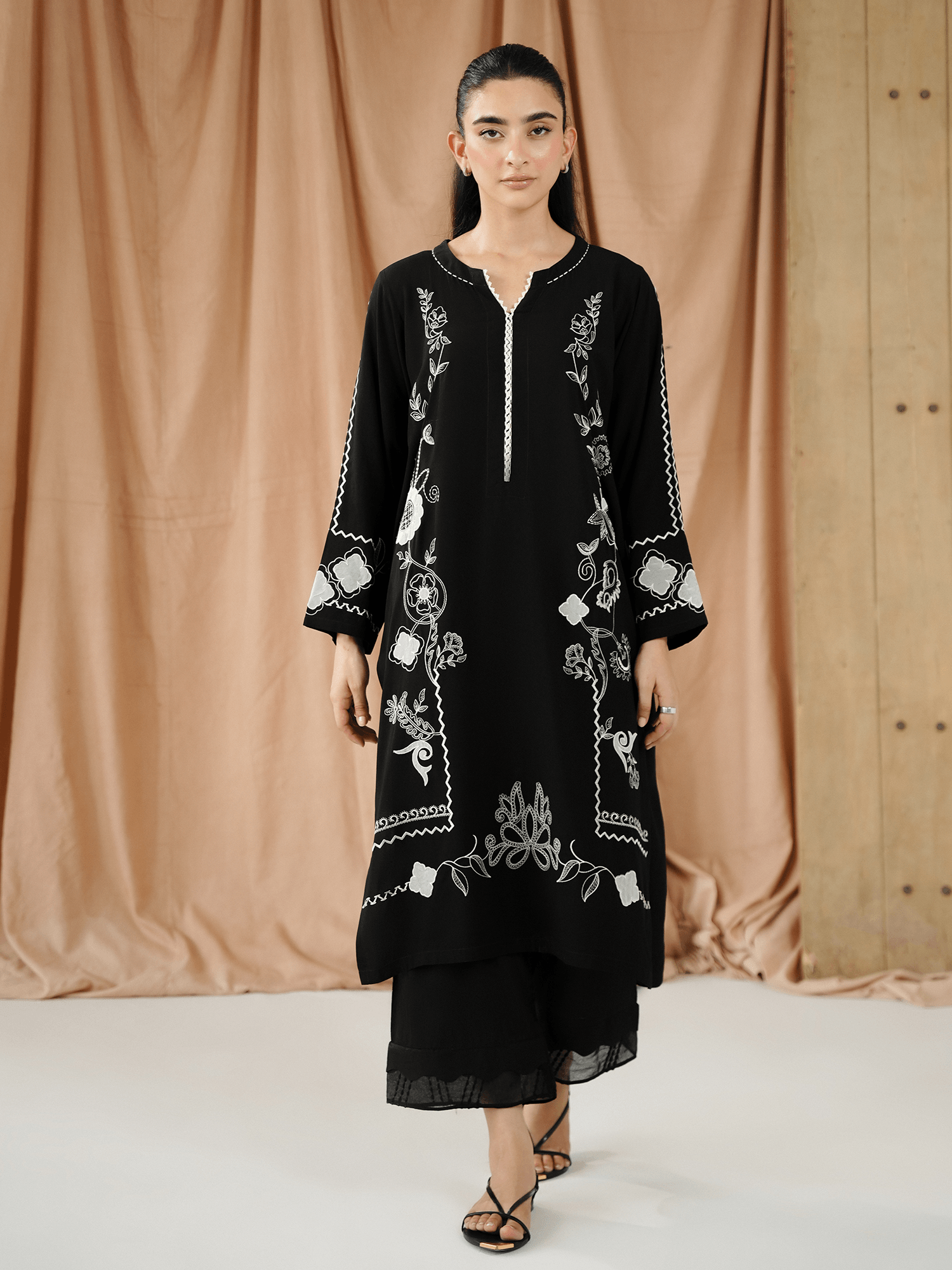 Embroidered Kurta