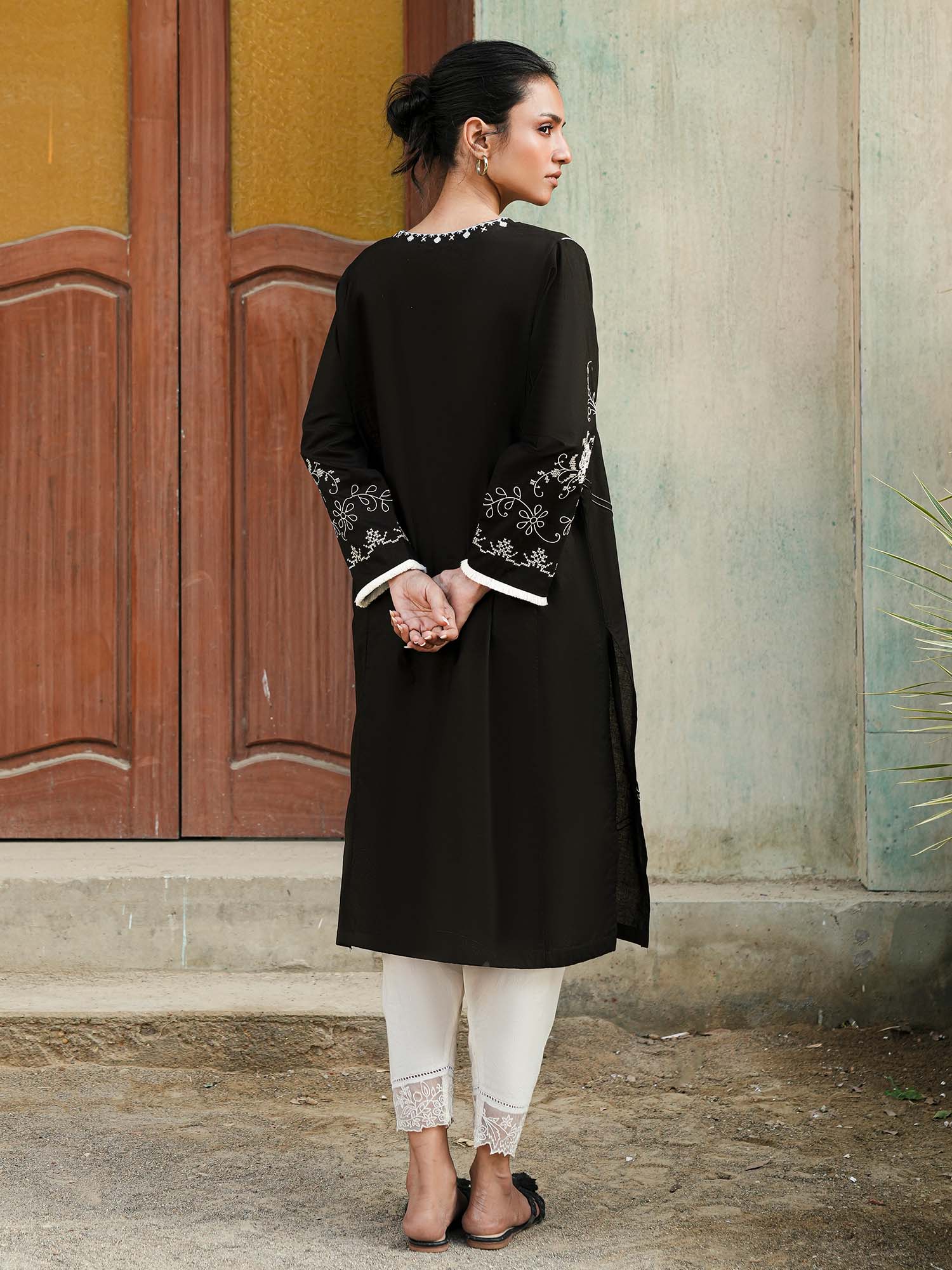 Embroidered Kurta