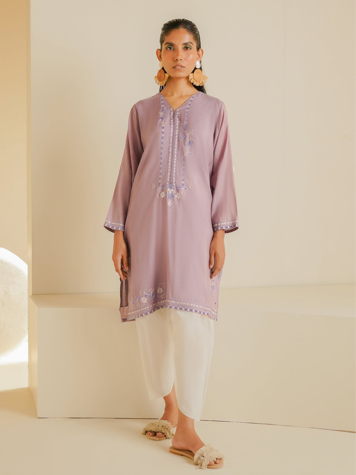 Embroidered Kurta | Mishkaa