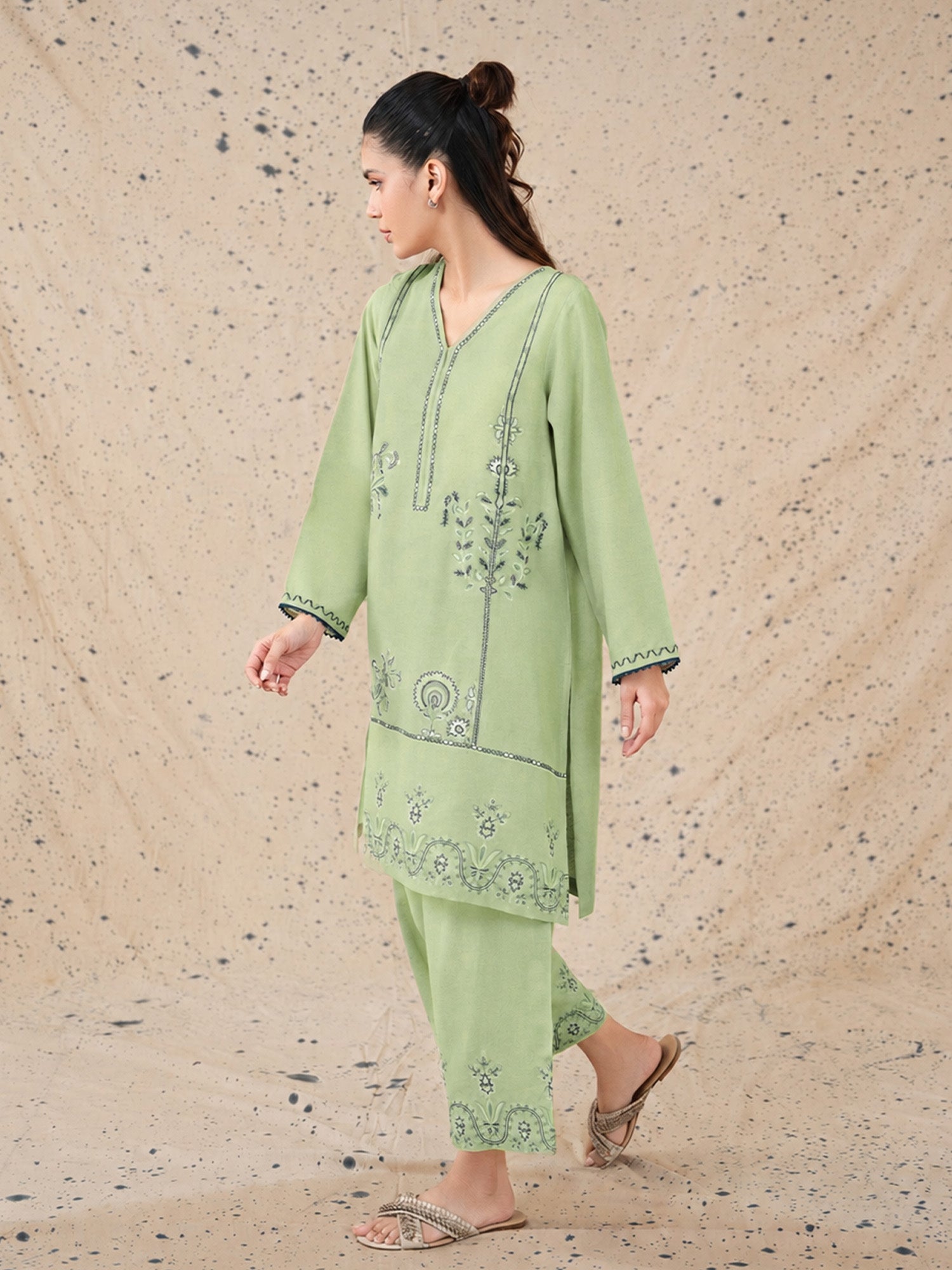 2-Piece Embroidered Set