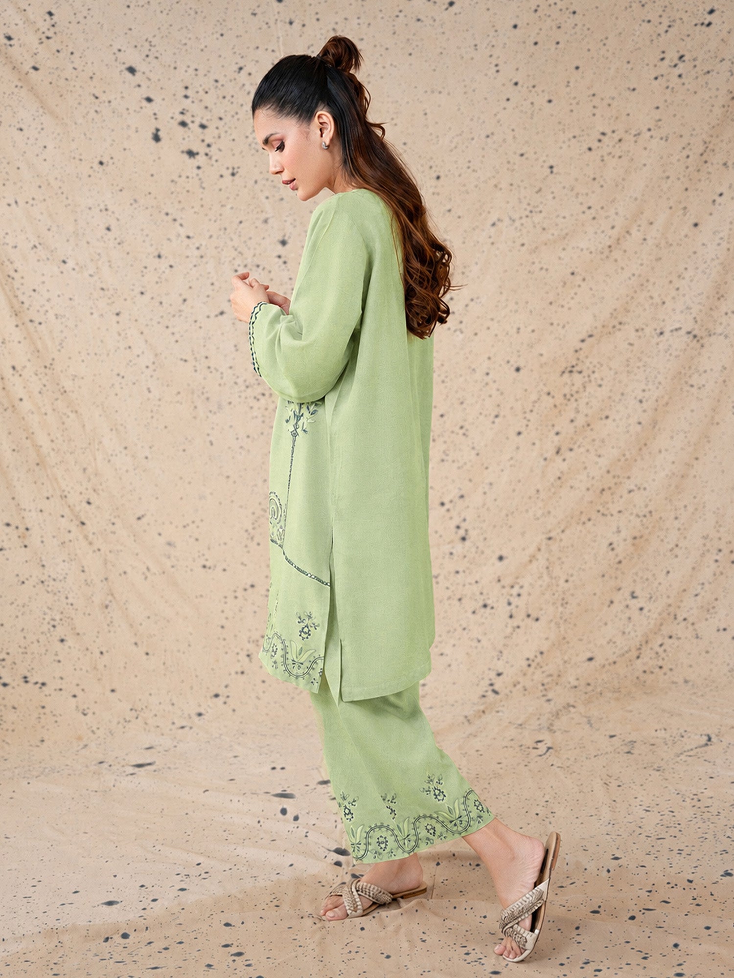 2-Piece Embroidered Set