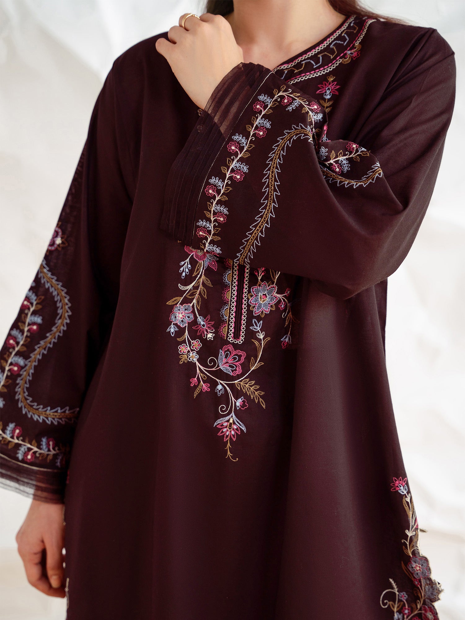 2-Piece Embroidered Set