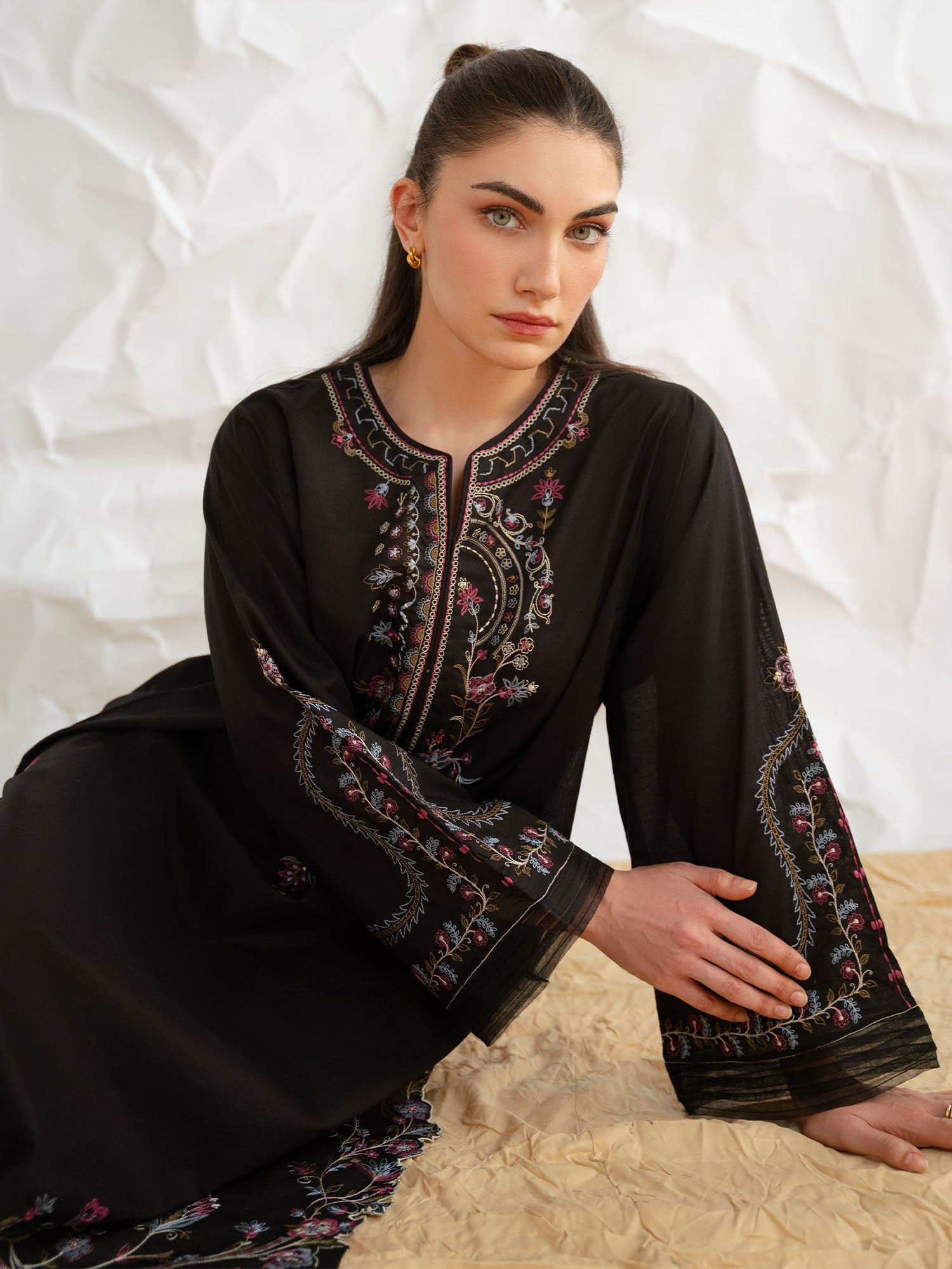 2-Piece Embroidered Set