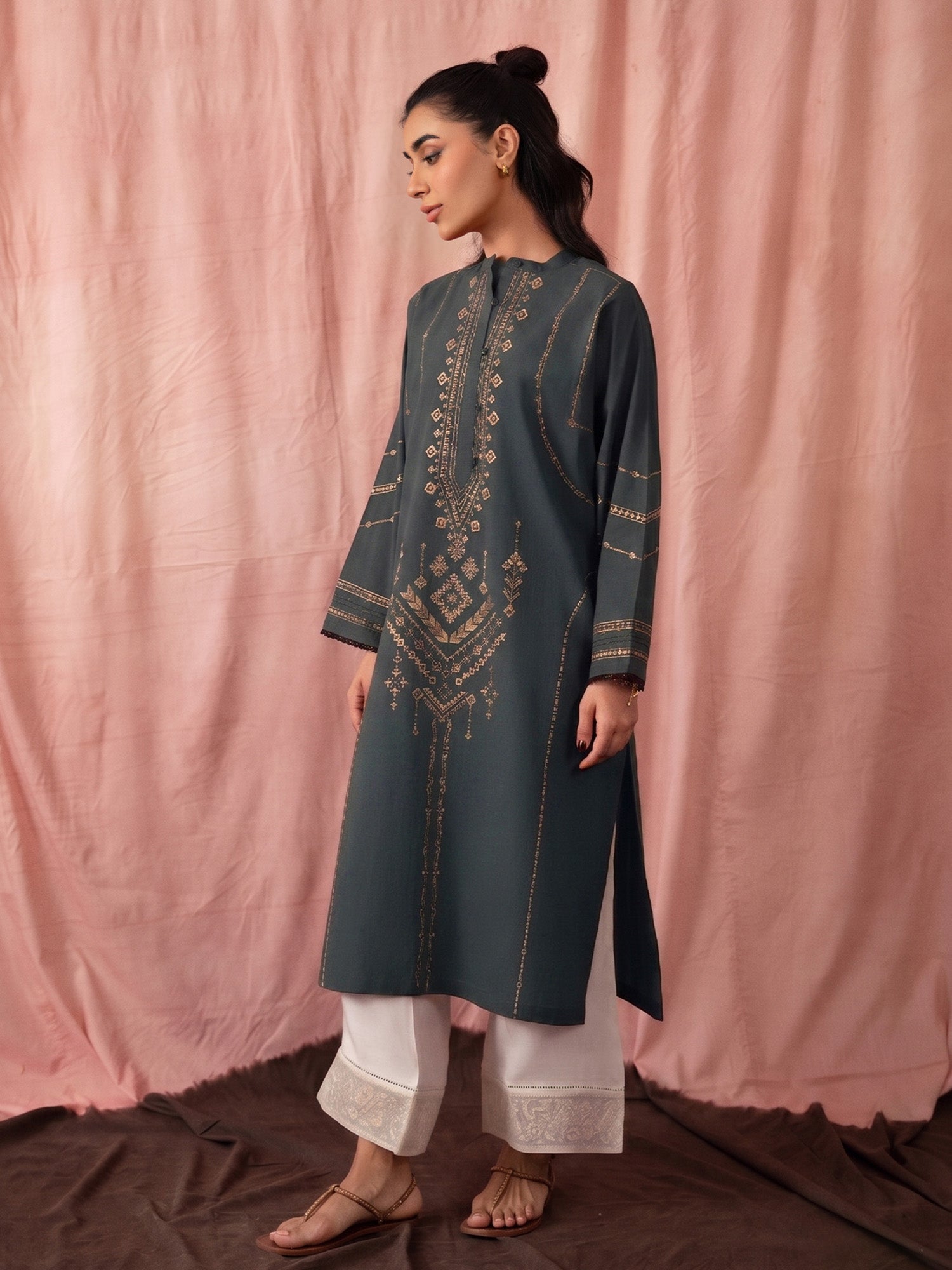 Embroidered Kurta