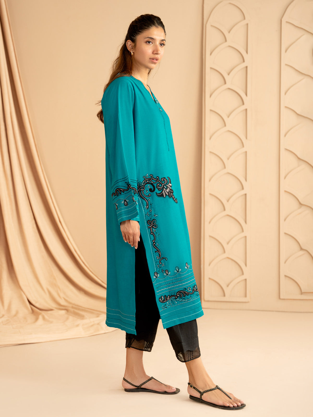 Embroidered Kurta