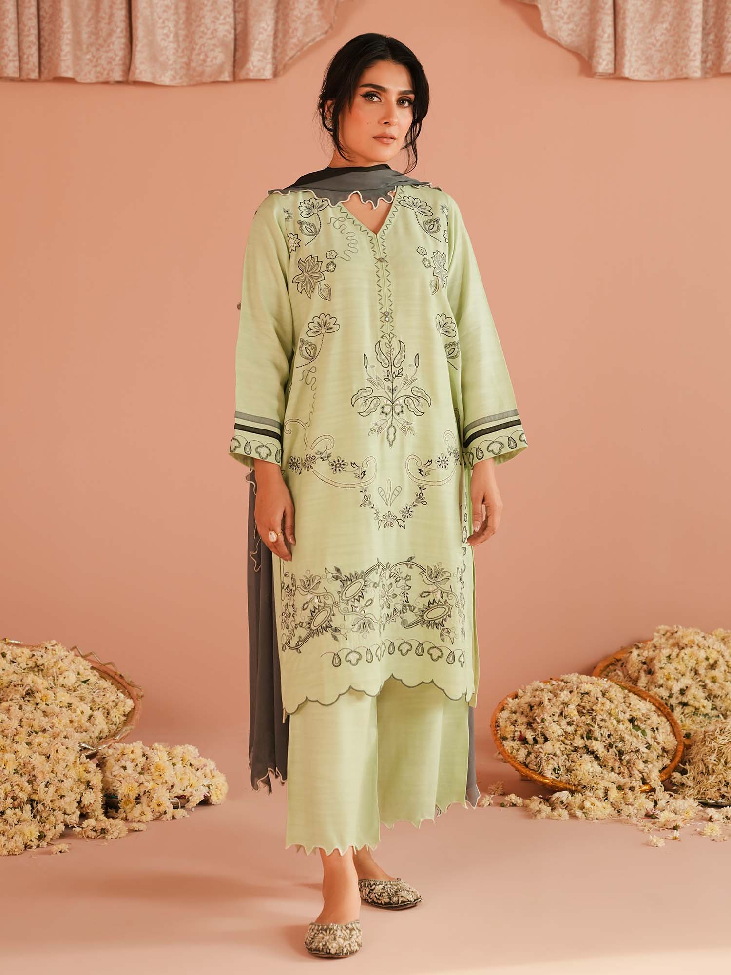 3-Piece Embroidered Set
